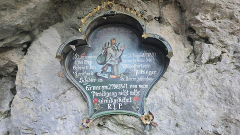 2025-12-11-AV-Baumgartenschneid-44