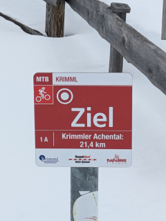 PXL_20240210_112023825