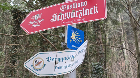 2026-01-02-AV-Schwarzlack-34