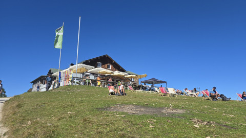 2025-09-19-AV-Wank-38